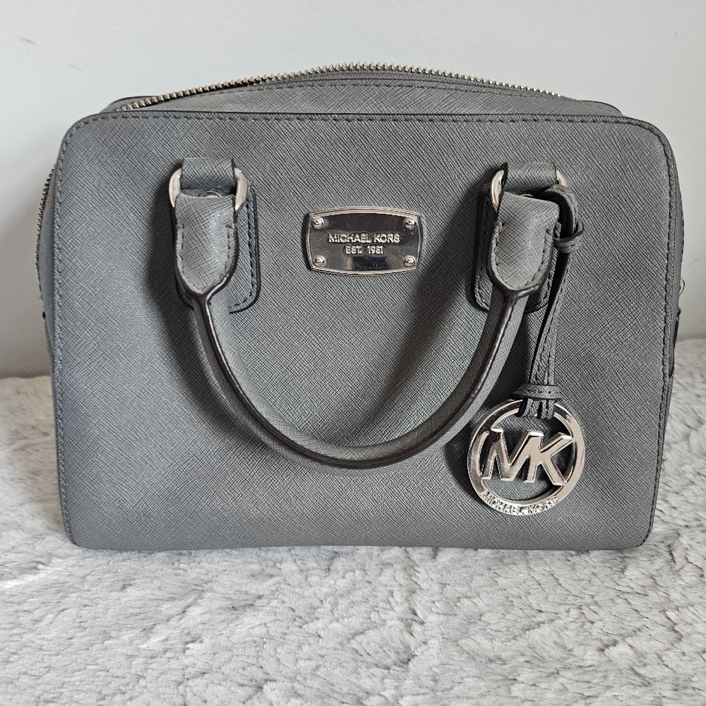 Michael Kors Staffiano Small Grey Sachel